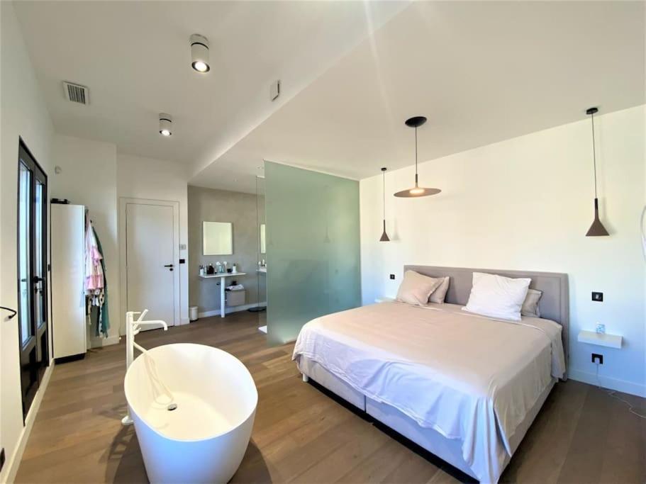 Villa Marine - 10 Pers - Centre Cassis - Piscine Zewnętrze zdjęcie